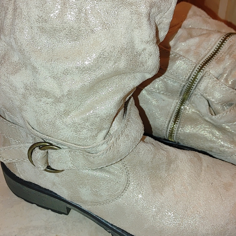 Cream white boots